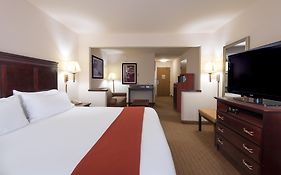 Holiday Inn Express Hotel & Suites Evanston By Ihg
